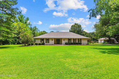 5-web-or-mls-335 Glenfield-5