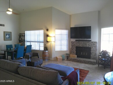 Great Room w/high ceilings