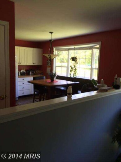 12503 Thompson Rd, Bowie, MD 20720 - photo 3