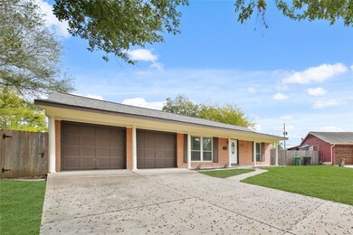 10803 Doud St, Houston, TX 77035 - photo 6