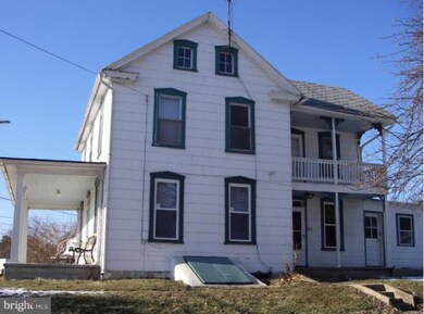 8195 Mentzer Gap Rd, Waynesboro, PA 17268 - photo 3