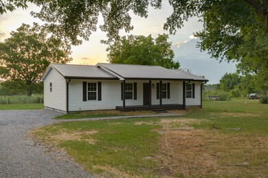 324 Harrison Rd, Shelbyville, TN 37160 - photo 4