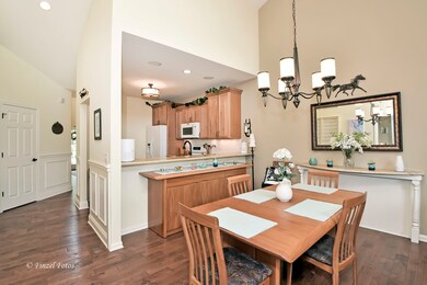 2005 Magenta Ln, Algonquin, IL 60102 - photo 6