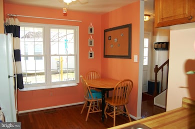 18737 Martins Landing Dr, Germantown, MD 20874 - photo 3