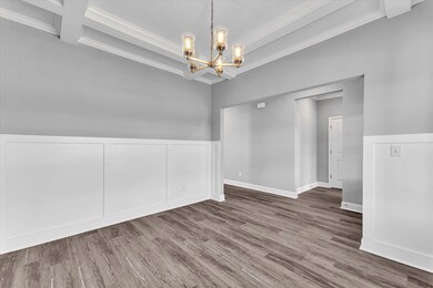 17-Dining Room
