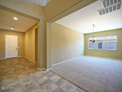 003_Dining - Foyer