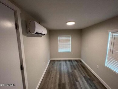 1913 N 25th Place unit C, Phoenix, AZ 85008 - photo 4