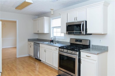 2537 Lennox Rd SE, Conyers, GA 30094 - photo 5