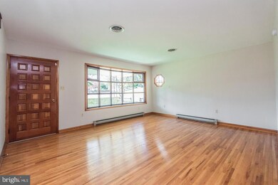 1244 Three Run Rd, Bunker Hill, WV 25413 - photo 7