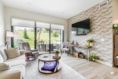 3010 Fieldhouse Cir unit 109, Manhattan, KS 66503 - photo 7