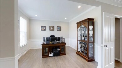 Flooring is Beautiful - Very Neutral, Durable, & Sets off the Style of Home.