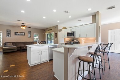 Spacious kitchen