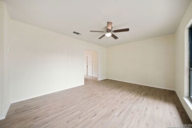 4726 Kay Ann Dr, San Antonio, TX 78220 - photo 5