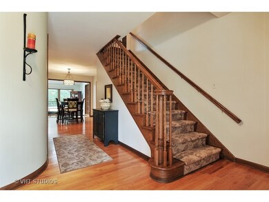 1115 Kenilworth Cir, Naperville, IL 60540 - photo 3