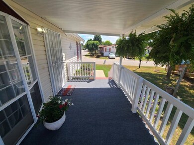 915 Bel Air Blvd, Hampton, GA 30228 - photo 2