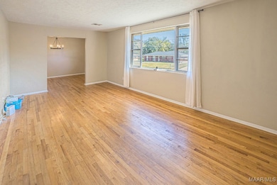 1422 Flamingo Ln, Montgomery, AL 36116 - photo 7