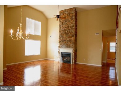 150 Arbour Ct, North Wales, PA 19454 - photo 4