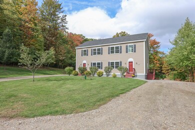 220 Quaker St unit A, Weare, NH 03281 - photo 4