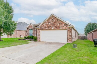 38314 E Sulphur Creek Dr, Magnolia, TX 77355 - photo 2