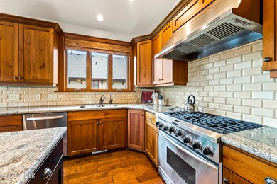 110 Versailles Way, Midway, UT 84049 - photo 7