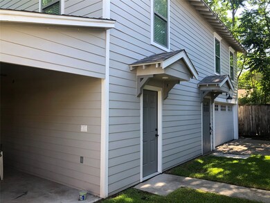 739 E 6th 1 2 St, Houston, TX 77007 - photo 3