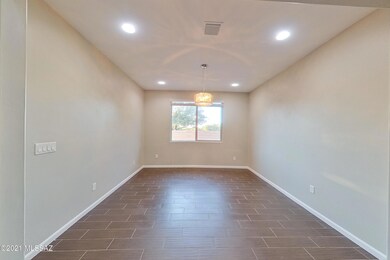 6527 W Wolf Valley Way Tucson-print-004-