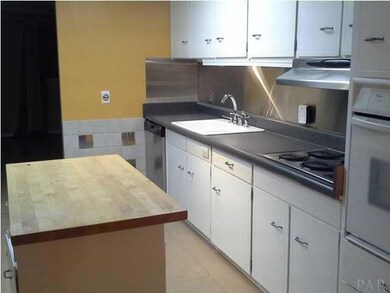 Open Kitchen with Island