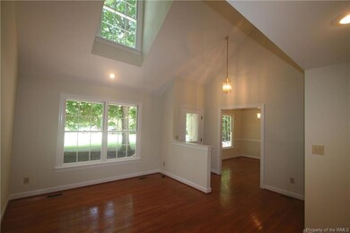 Great light...easy office or play