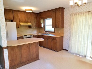 1590 Cliffwood Dr, Asheboro, NC 27205 - photo 3