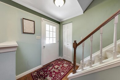 004-1804OldShayCourt-Columbus-OH-43229-s