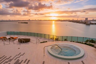 Aria on the Bay unit 1209, Miami, FL 33132 - photo 2