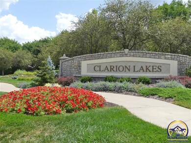 4306 SW Clarion Lakes Dr, Topeka, KS 66610 - photo 2