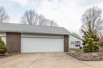 Attached 2 Car Garage