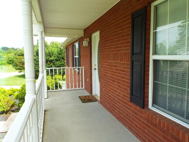 527 Bowers Park Cir, Knoxville, TN 37920 - photo 6