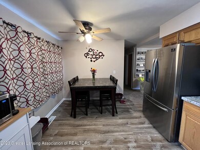 Eat In Kitchen