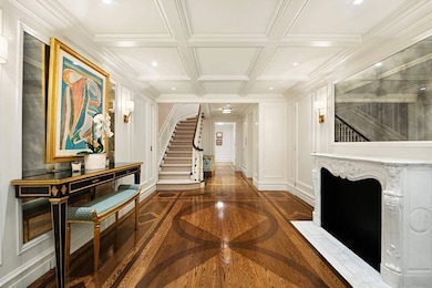 13 E 94th St, New York, NY 10128 - photo 3