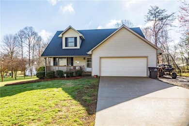 132 Millstone Dr, Statesville, NC 28625 - photo 2