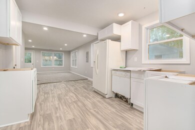 933 Edison St, Kalamazoo, MI 49004 - photo 7