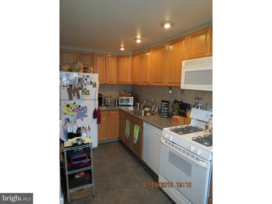 267 Woodbridge Rd, Clifton Heights, PA 19018 - photo 2