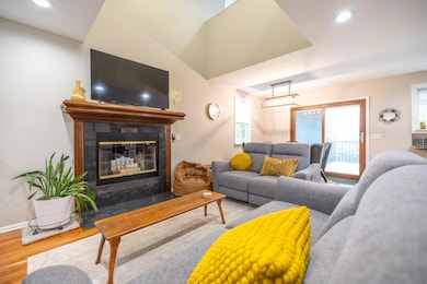 9435 Mcgregor Rd, Pinckney, MI 48169 - photo 2