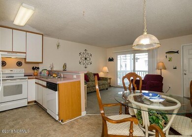 909 Carolina Beach Ave N unit 1b, Carolina Beach, NC 28428 - photo 5