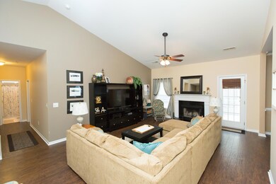 2775 Summertrees Blvd-1
