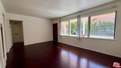 1254 Smithwood Dr unit 1/2, Los Angeles, CA 90035 - photo 3