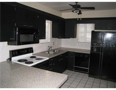 744 16th St N, Saint Petersburg, FL 33705 - photo 4