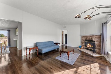 2133 E 500 S, La Porte, IN 46350 - photo 6