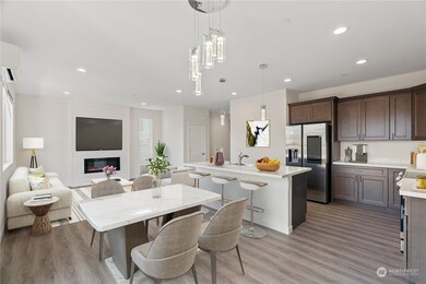 11512 3rd Place W unit B, Everett, WA 98204 - photo 3