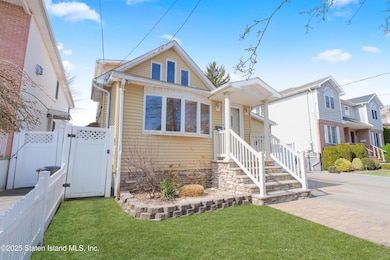 64 Whitman Avenue