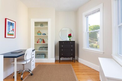 15 Spalding St unit 2, Jamaica Plain, MA 02130 - photo 6