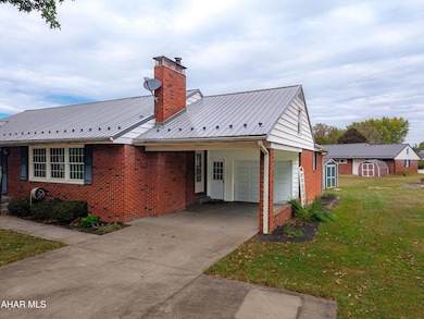 168 Shawnee Cir, Bedford, PA 15522 - photo 3