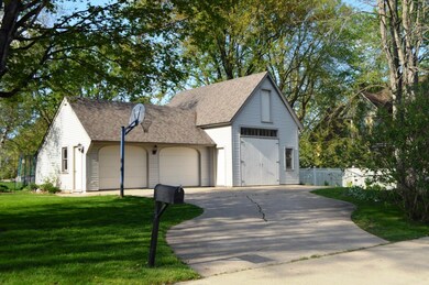 3+ Stall Garage